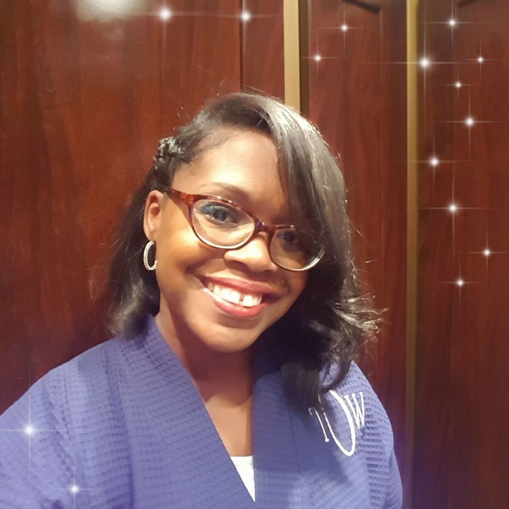 Meet your Posher, Traci